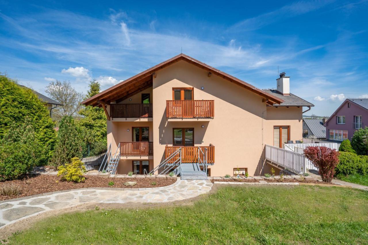 Penzion Balcony Hotel Cesky Krumlov Exterior photo